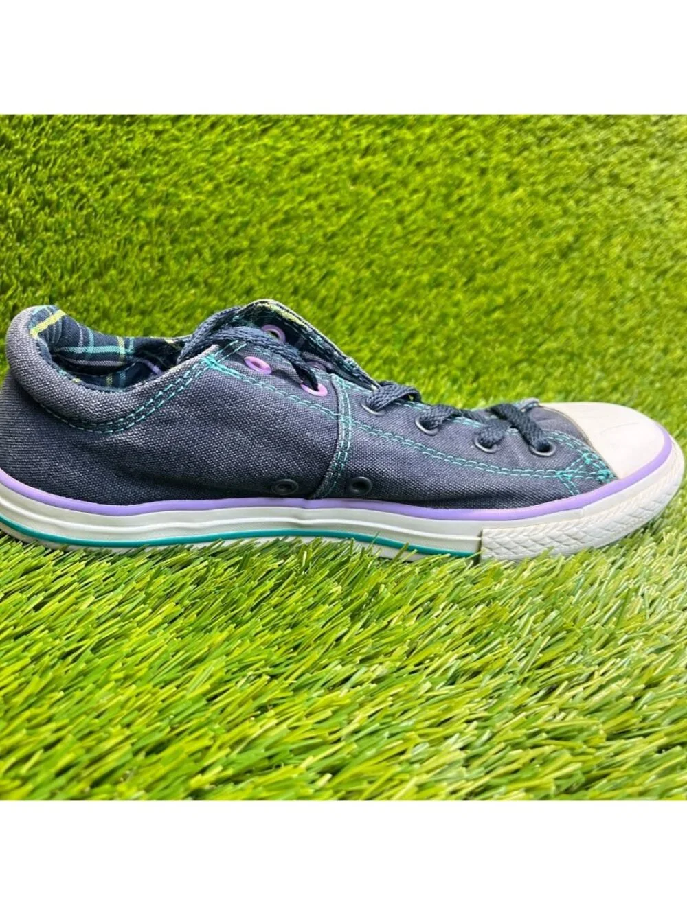 Converse All Star Low Girls Size 5Y Navy Purple Athletic Skate Shoes Sneakers